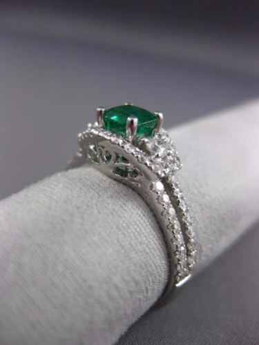 ESTATE 1.22CT DIAMOND & AAA EMERALD 14KT WHITE GOLD HALO SQUARE ENGAGEMENT RING