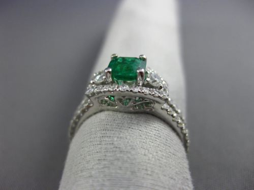 ESTATE 1.22CT DIAMOND & AAA EMERALD 14KT WHITE GOLD HALO SQUARE ENGAGEMENT RING