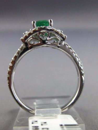 ESTATE 1.22CT DIAMOND & AAA EMERALD 14KT WHITE GOLD HALO SQUARE ENGAGEMENT RING