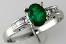 .83CT DIAMOND & AAA EMERALD 14KT WHITE GOLD OVAL & BAGUETTE FRIENDSHIP LOVE RING