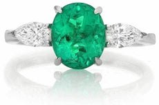 ESTATE 2.40CT DIAMOND & AAA OVAL EMERALD PLATINUM 3D THREE STONE ENGAGEMENT RING