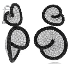 17.35CT WHITE & BLACK DIAMOND 18KT WHITE GOLD DOUBLE HEART LOVE HANGING EARRINGS