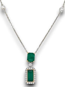 2.6CT DIAMOND & AAA EMERALD 18K 2 TONE GOLD EMERALD CUT & ROUND 3 STONE NECKLACE