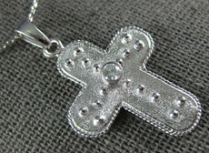 .07CT DIAMOND 14KT WHITE GOLD 3D SOLITAIRE MATTE AND SHINY CROSS PENDANT #27013