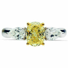 2.10CT WHITE & FANCY YELLOW DIAMOND 18KT 2 TONE GOLD THREE STONE ENGAGEMENT RING