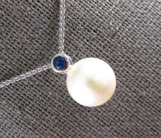 .08CT AAA SAPPHIRE & SOUTH SEA PEARL 14KT WHITE GOLD BEZEL LOVE FLOATING PENDANT