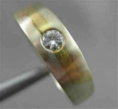 ESTATE .17CT DIAMOND 18K WHITE & YELLOW GOLD SOLITAIRE MATT GYPSY MENS RING 9332
