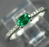 ESTATE .28CT DIAMOND & AAA EMERALD 14KT WHITE GOLD ROUND & OVAL CLASSIC FUN RING