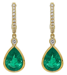 ESTATE 5.43CT DIAMOND & AAA EMERALD 18KT YELLOW GOLD PEAR SHAPE & ROUND EARRINGS