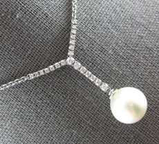 .28CT DIAMOND & AAA SOUTH SEA PEARL 18KT WHITE GOLD V SHAPE LARIAT LOVE NECKLACE