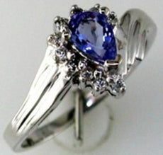 .61CT DIAMOND & AAA TANZANITE 14K WHITE GOLD PEAR SHAPE & ROUND CRISS CROSS RING