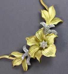 ANTIQUE LARGE .65CT DIAMOND 18KT 2 TONE GOLD HANDCRAFTED FLOWER NECKLACE #28049