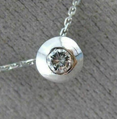 ESTATE .15CT ROUND CUT DIAMOND 14K WHITE GOLD 3D CLASSIC SOLITAIRE PENDANT #4332