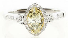.99CT WHITE & FANCY YELLOW DIAMOND 18KT 2 TONE GOLD 3 STONE HALO ENGAGEMENT RING