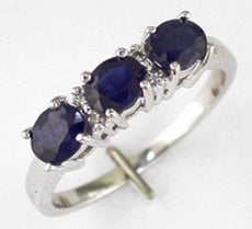 1.35CT DIAMOND & AAA SAPPHIRE 14KT WHITE GOLD 3D OVAL & ROUND 3 STONE LOVE RING