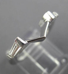 .28CT BAGUETTE DIAMOND 14KT WHITE GOLD 3D V SHAPE WEDDING ANNIVERSARY RING 26059