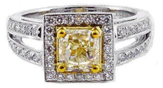 1.54CT WHITE & FANCY YELLOW DIAMOND 18K 2 TONE GOLD CUSHION HALO ENGAGEMENT RING