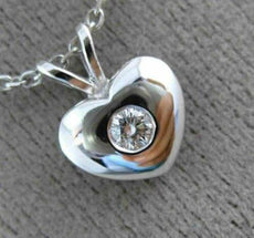 ESTATE .05CT DIAMOND 14KT WHITE GOLD 3D SOLITAIRE HEART LOVE FUN PENDANT #25932