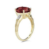ESTATE 4.0CT DIAMOND & AAA GARNET 14KT YELLOW GOLD OVAL & ROUND BAMBOO FUN RING