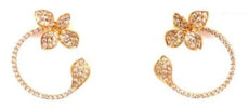 .97CT DIAMOND 18K YELLOW GOLD 4 LEAF CLOVER FLOWER SIDEWAY HOOP HANGING EARRINGS