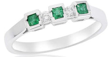 .25CT DIAMOND & AAA EMERALD 18KT WHITE GOLD 3D ROUND & PRINCESS 5 STONE FUN RING