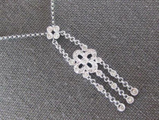 .36CT DIAMOND 14KT WHITE GOLD DOUBLE FLOWER FILIGREE CHANDELIER LARIAT NECKLACE