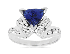 2.15CT DIAMOND & AAA TANZANITE 14KT WHITE GOLD 3D TRILLION & ROUND V SHAPE RING