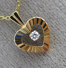 ESTATE .02 ROUND DIAMOND 14KT YELLOW GOLD SOLITAIRE HEART FLOATING PENDANT#1094
