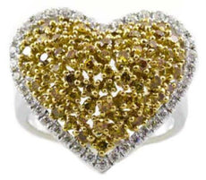 1.39CT WHITE & FANCY YELLOW DIAMOND 18KT 2 TONE GOLD CLUSTER HEART SHAPE RING