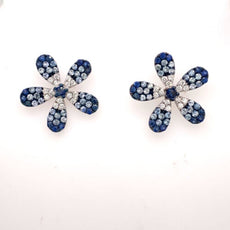1.72CT DIAMOND & AAA SAPPHIRE 18KT WHITE GOLD 3D CLASSIC FLOWER STUD EARRINGS