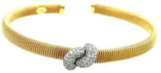 .82CT DIAMOND 18KT 2 TONE GOLD 3D LOVE KNOT FLEXIBLE SNAKE CUFF BANGLE BRACELET