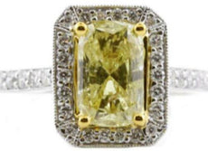 2.05CT WHITE & FANCY YELLOW DIAMOND 18KT 2 TONE GOLD 3D CUSHION ENGAGEMENT RING