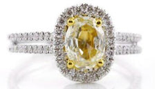 1.33CT WHITE & FANCY YELLOW DIAMOND 18K 2 TONE GOLD OVAL & ROUND ENGAGEMENT RING