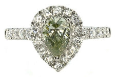 1.26CT WHITE & FANCY YELLOW DIAMOND 18KT WHITE GOLD PEAR SHAPE ENGAGEMENT RING