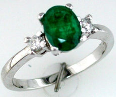 1.37CT DIAMOND & AAA EMERALD 14KT WHITE GOLD 3D OVAL & ROUND 3 STONE LOVE RING