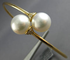 ESTATE .20CT DIAMOND & AAA SOUTH SEA PEARL 18KT YELLOW GOLD LOVE BANGLE BRACELET