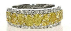 2.68CT WHITE & FANCY YELLOW DIAMOND 18KT 2 TONE GOLD PEAR SHAPE ANNIVERSARY RING