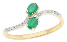 .41CT DIAMOND & AAA EMERALD 14KT YELLOW GOLD OVAL & ROUND CRISS CROSS LOVE RING