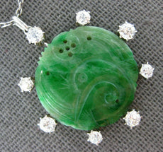 ANTIQUE LARGE 1.12CT DIAMOND & AAA JADE 18KT WHITE GOLD & PLATINUM BIRD PENDANT