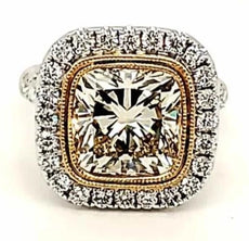 LARGE 6.42CT WHITE & FANCY YELLOW DIAMOND 18KT 2 TONE GOLD HALO ENGAGEMENT RING