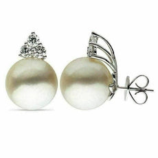 ESTATE LARGE .60CT DIAMOND & AAA SOUTH SEA PEARL 18KT WHITE GOLD FLOWER EARRINGS