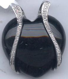 ESTATE .07CT DIAMOND & AAA ONYX 14K WHITE GOLD HEART SHAPE LOVE FLOATING PENDANT