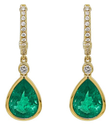 ESTATE 5.43CT DIAMOND & AAA EMERALD 18KT YELLOW GOLD PEAR SHAPE & ROUND EARRINGS