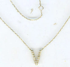 ESTATE .06CT DIAMOND 18KT YELLOW GOLD 3D CLASSIC V INITIAL NECKLACE