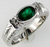 ESTATE .77CT DIAMOND & AAA EMERALD 14KT WHITE GOLD OVAL & ROUND BEZEL FUN RING