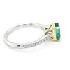 ESTATE 1.29CT DIAMOND & AAA EMERALD 18KT 2 TONE GOLD SOLITAIRE ENGAGEMENT RING