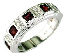 1.15CT DIAMOND & AAA GARNET 14KT WHITE GOLD 3D SQUARE & ROUND ANNIVERSARY RING