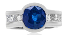 3.60CT DIAMOND & AAA SAPPHIRE 18KT WHITE GOLD ROUND & PRINCESS ENGAGEMENT RING