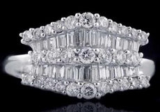 WIDE 1.05CT DIAMOND 18KT WHITE GOLD 3D ROUND & BAGUETTE MULTI ROW V SHAPE RING