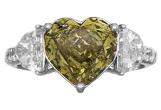 4.99CT WHITE & FANCY YELLOW DIAMOND 18KT WHITE GOLD 3D 3 STONE ENGAGEMENT RING